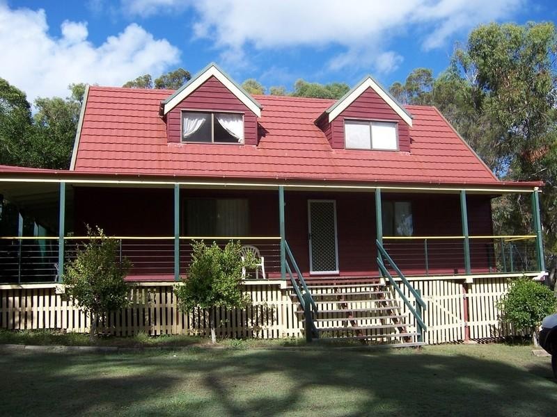 10 Barramundi Street, Macleay Island QLD 4184