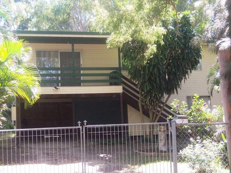 7 Noondo, Macleay Island QLD 4184