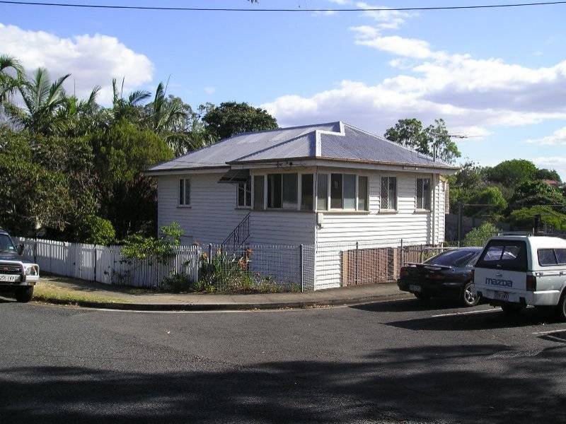 11 Lagonda Street, Annerley QLD 4103