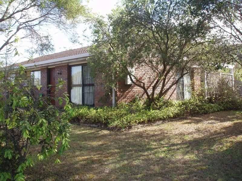 827 Cavendish Road, Holland Park QLD 4121