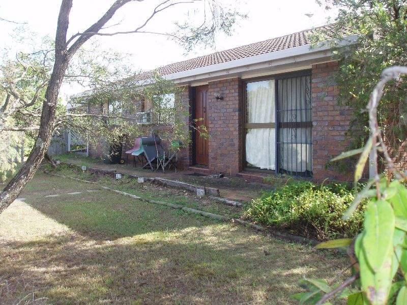 827 Cavendish Road, Holland Park QLD 4121