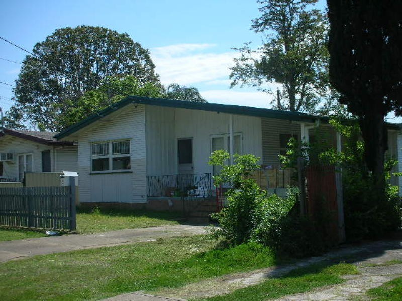 8 Glenview Street, Acacia Ridge QLD 4110