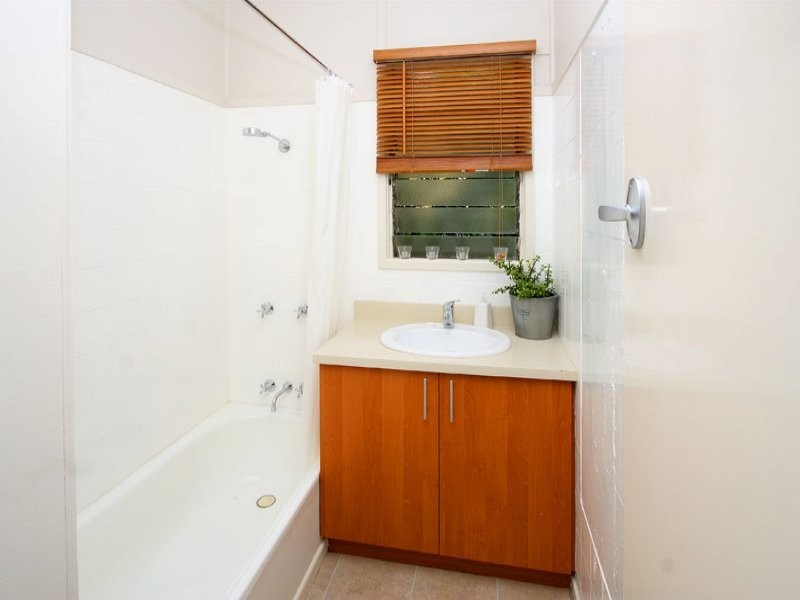 25 Lowndes Street, Salisbury QLD 4107