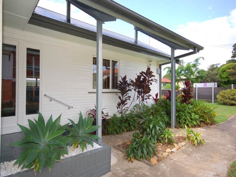 9 Clyde Street, Moorooka QLD 4105