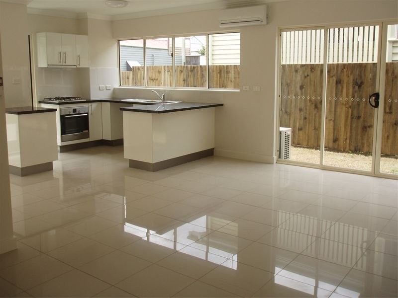 99 Chester Road, Annerley QLD 4103