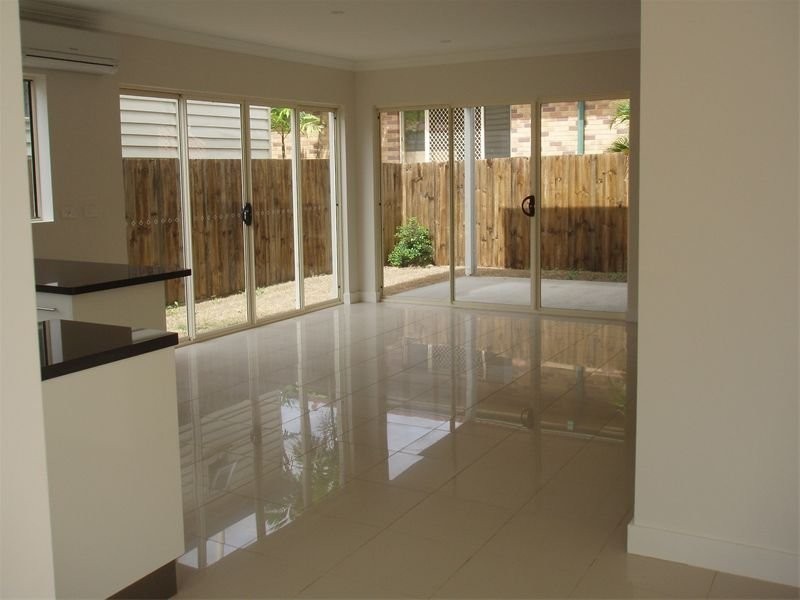 99 Chester Road, Annerley QLD 4103