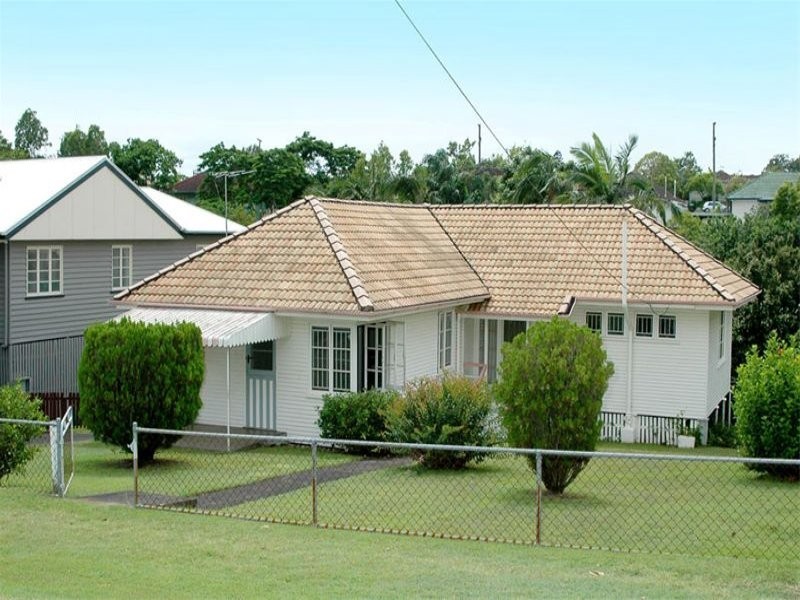 90 Lancaster Street, Coorparoo QLD 4151