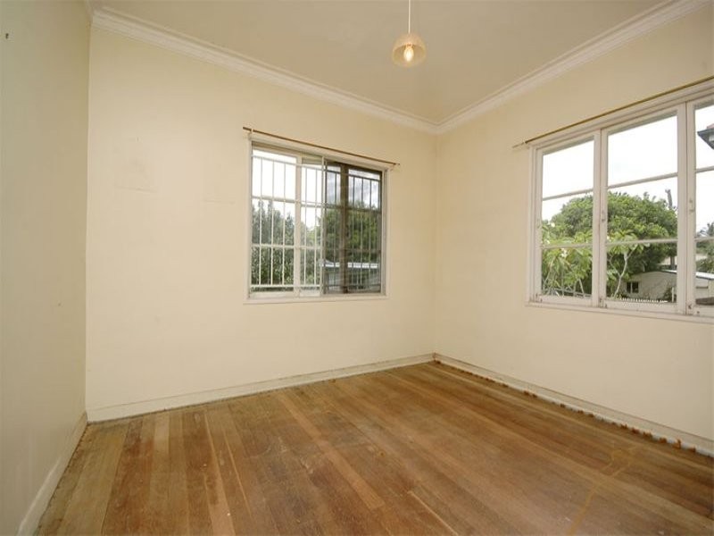 90 Lancaster Street, Coorparoo QLD 4151