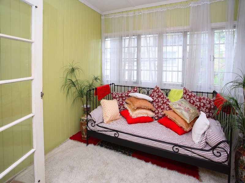 20 Dinmore Street, Moorooka QLD 4105