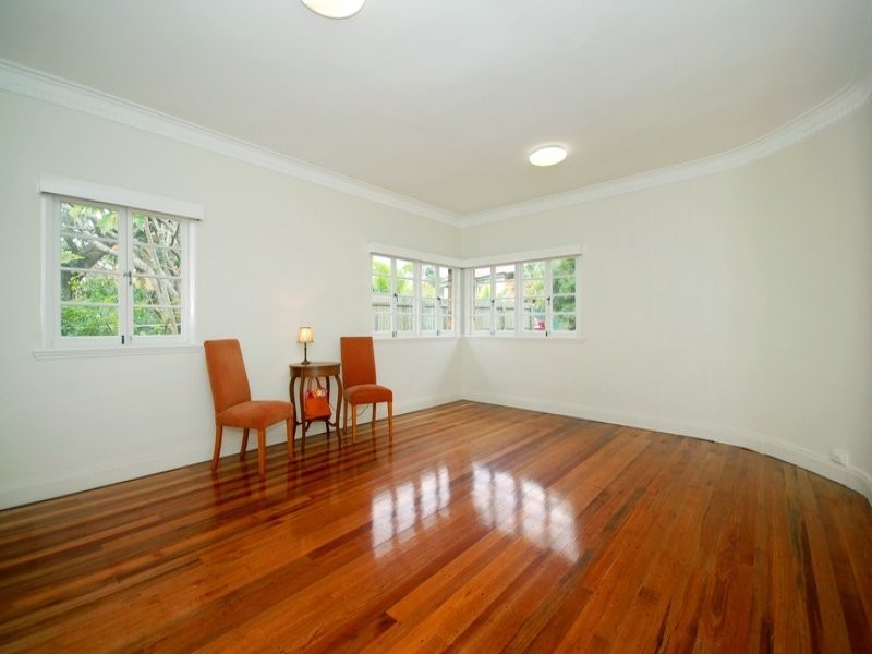 49 Vale Street, Moorooka QLD 4105