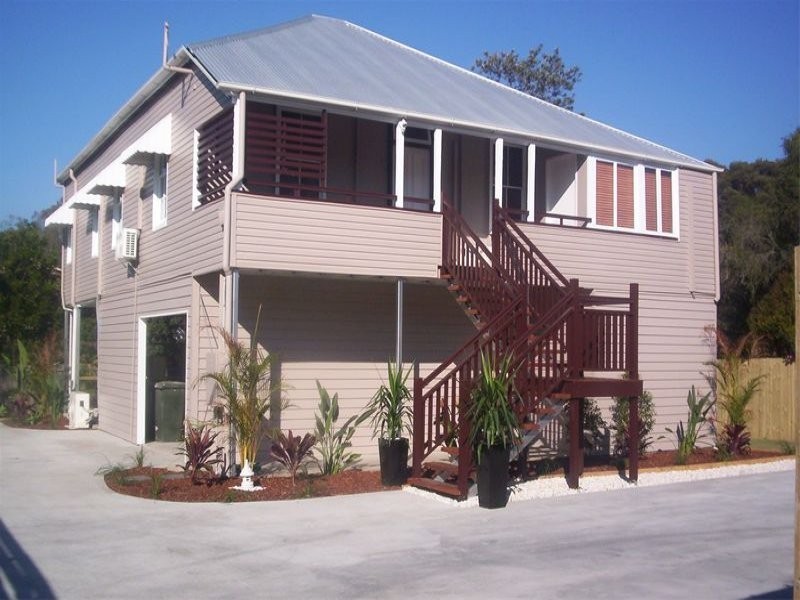 12 Cook Street, Oxley QLD 4075