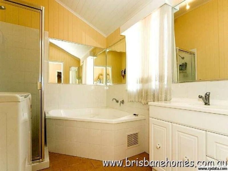 83 Horatio Street, Annerley QLD 4103