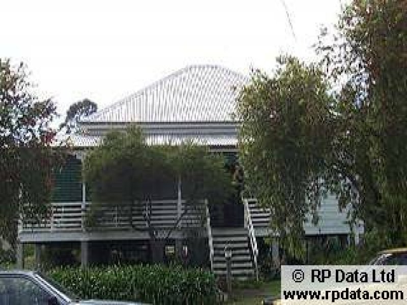 8 Holmes Street, Moorooka QLD 4105