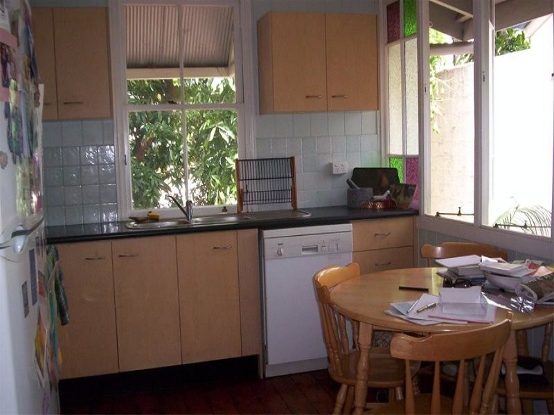 74 Chaucer Street, Moorooka QLD 4105