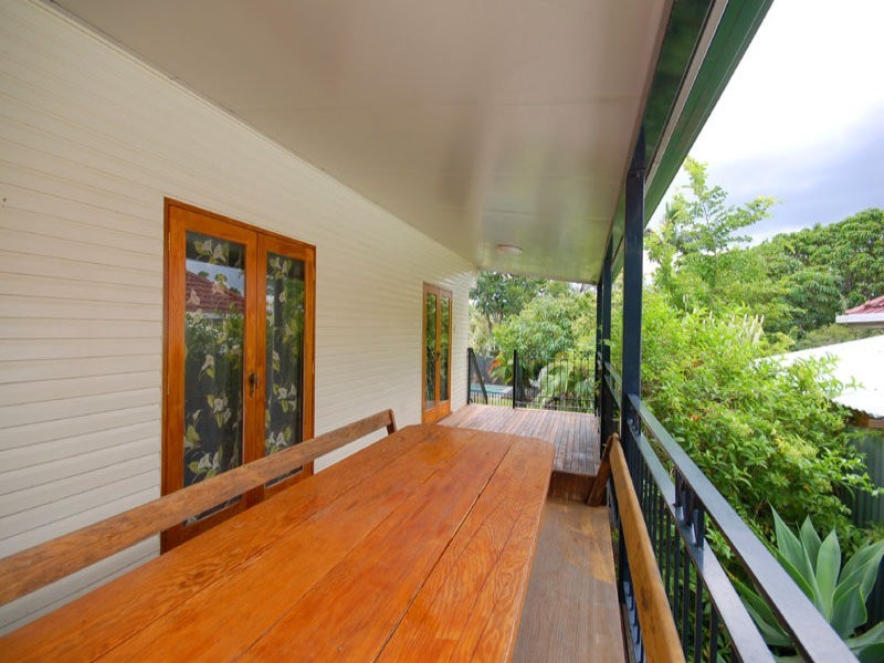 9 Clyde Street, Moorooka QLD 4105