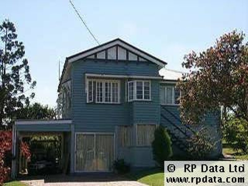 92 Delville Avenue, Moorooka QLD 4105