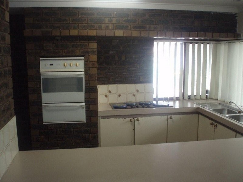 5 Marigold Grove, Ballajura WA 6066