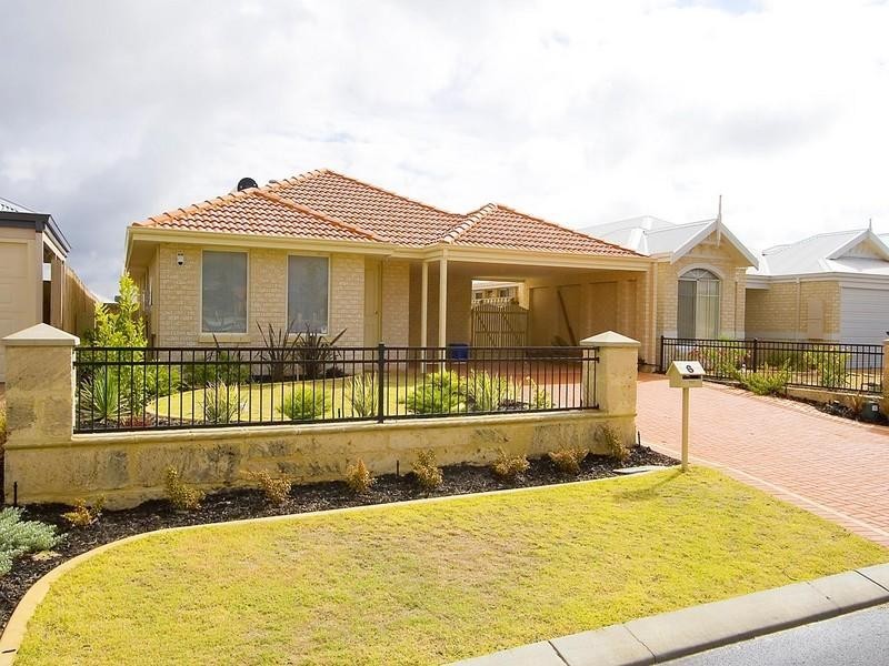 6 Cluny Way, Ellenbrook WA 6069