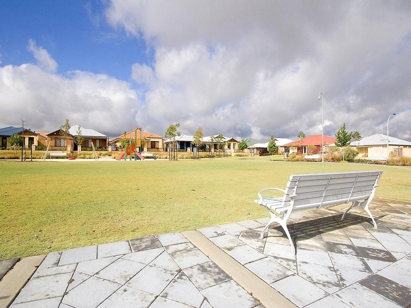 6 Cluny Way, Ellenbrook WA 6069