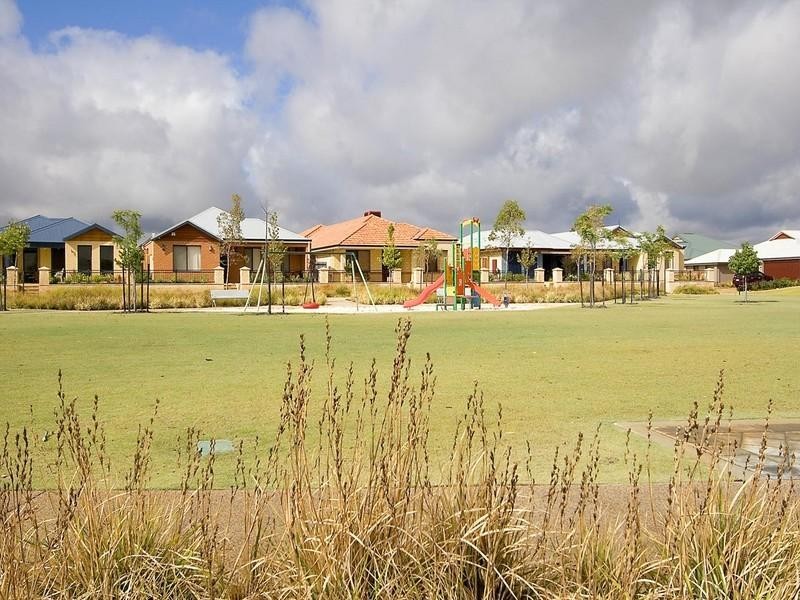 6 Cluny Way, Ellenbrook WA 6069