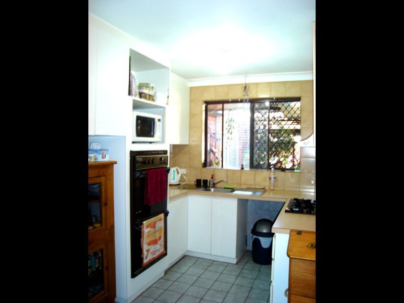 8 Cothill Court, Eden Hill WA 6054