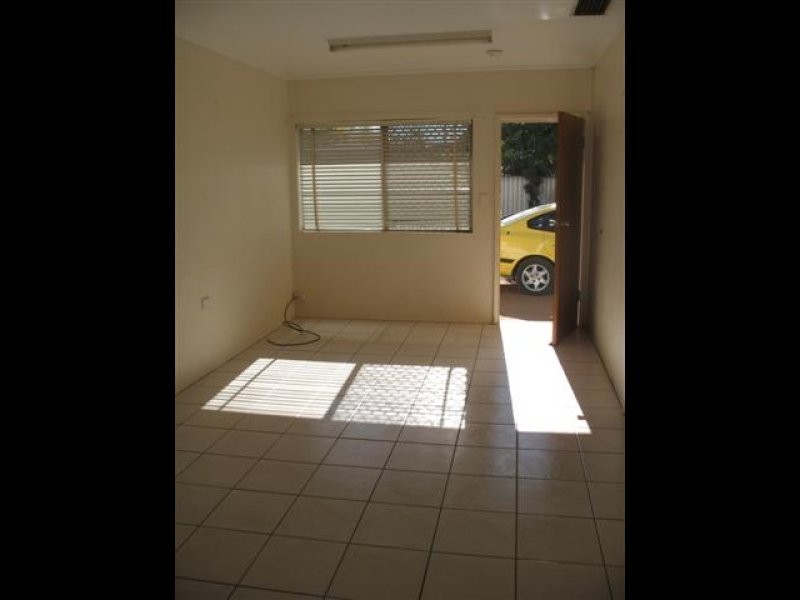 4/13 Milthorpe, Mount Isa QLD 4825