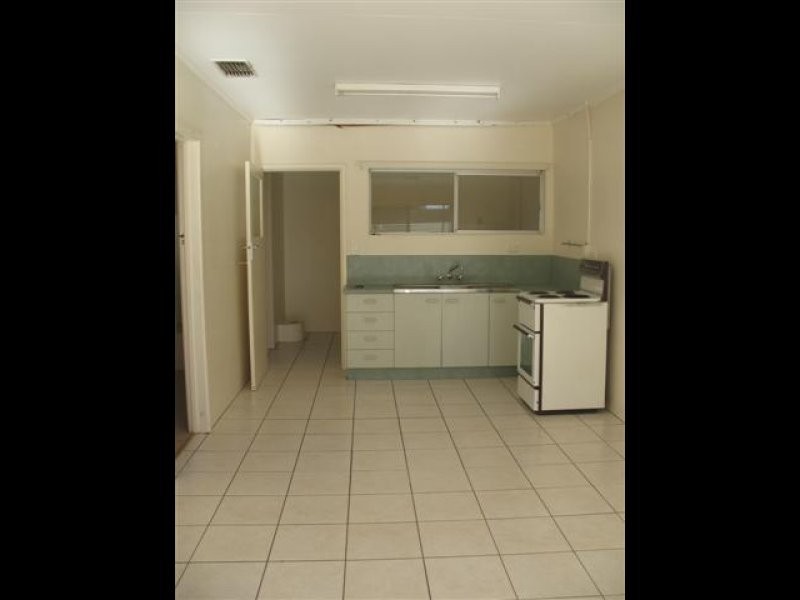 4/13 Milthorpe, Mount Isa QLD 4825