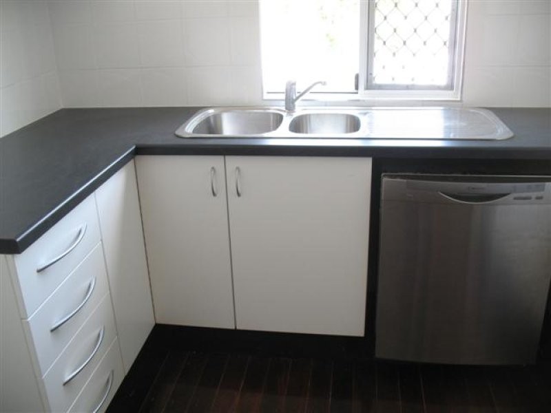 33 Short, Mount Isa QLD 4825