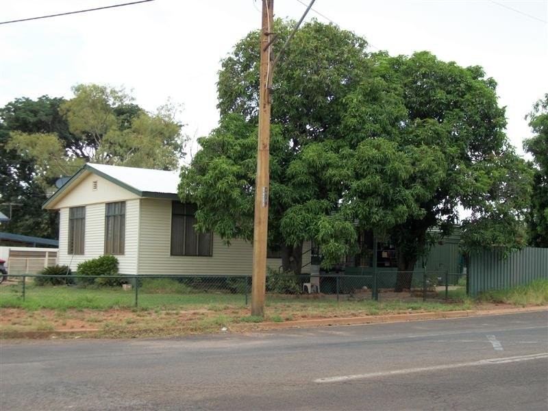 1 Opal Street, Mount Isa QLD 4825