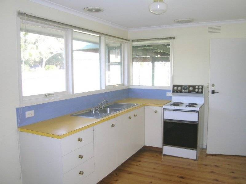 25 Francesco Drive, Dandenong North VIC 3175