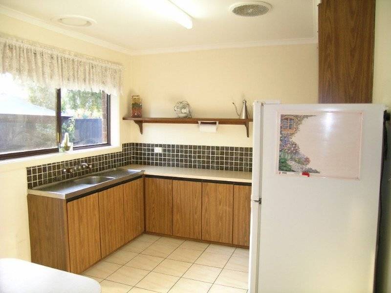 2/35 Hillside St, Springvale VIC 3171