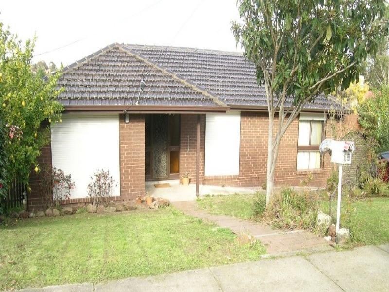 18 Exell Drive, Dandenong North VIC 3175