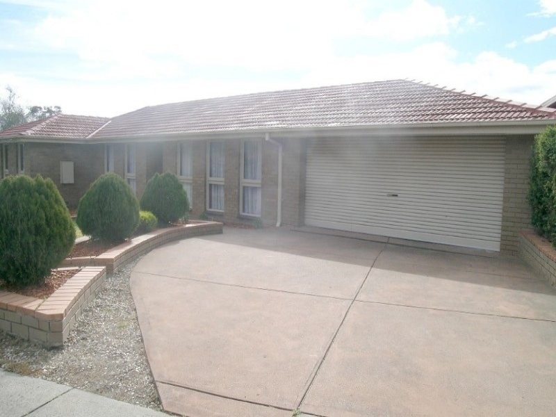 5 Landsborough Ave, Wheelers Hill VIC 3150