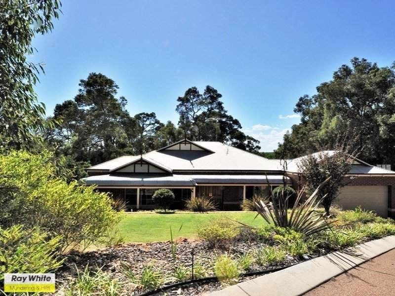 5 Clipson Crescent, Mundaring WA 6073