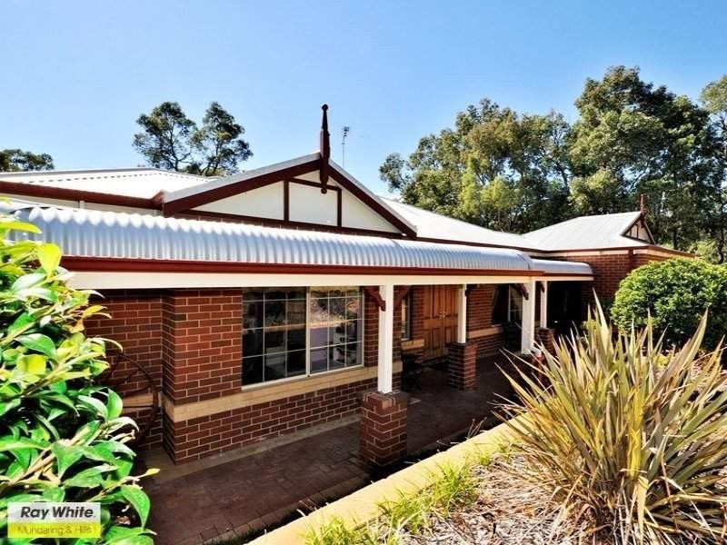 5 Clipson Crescent, Mundaring WA 6073