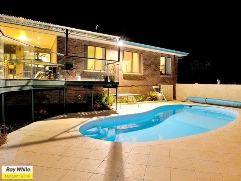 205 Coolgardie Street, Mundaring WA 6073