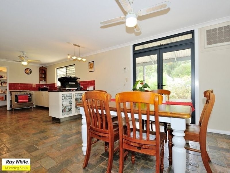 2520 Needham Road, Wooroloo WA 6558