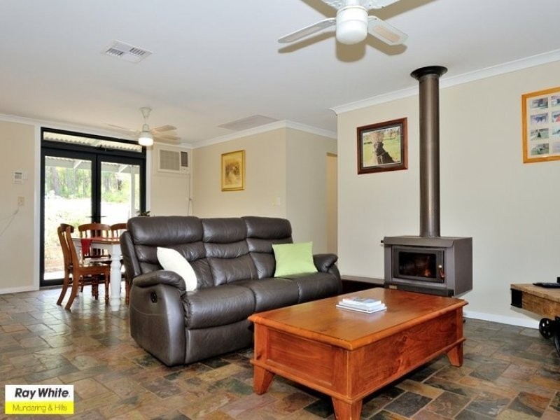 2520 Needham Road, Wooroloo WA 6558