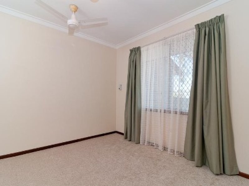 15a Travers Way.. UNDER APPLICATION, Swan View WA 6056