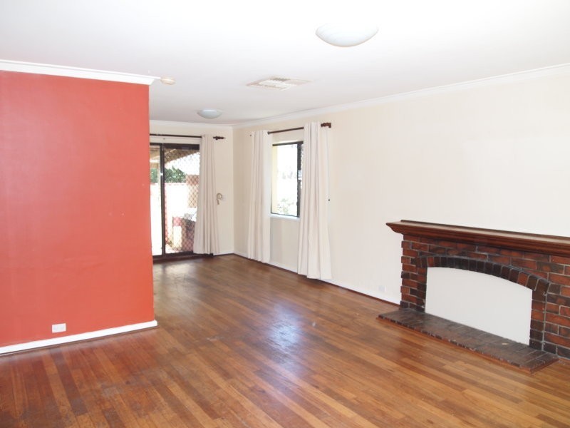 15 Wakefield Road, High Wycombe WA 6057