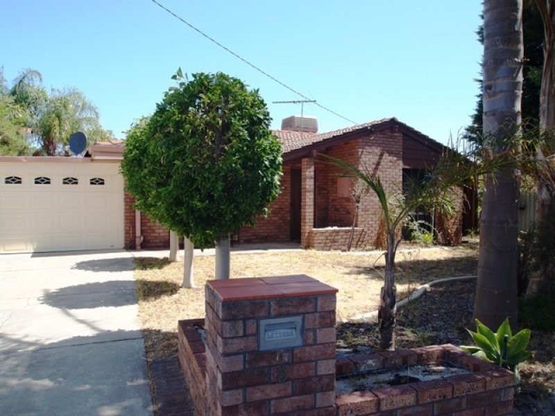 8 Quail Court, High Wycombe WA 6057