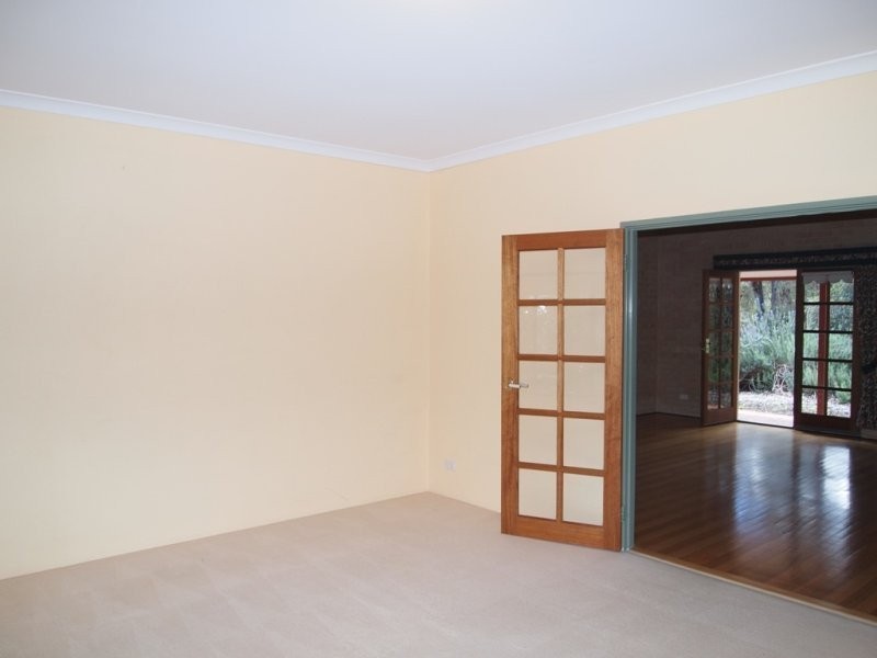 18 Brinkie Way, Mount Helena WA 6082