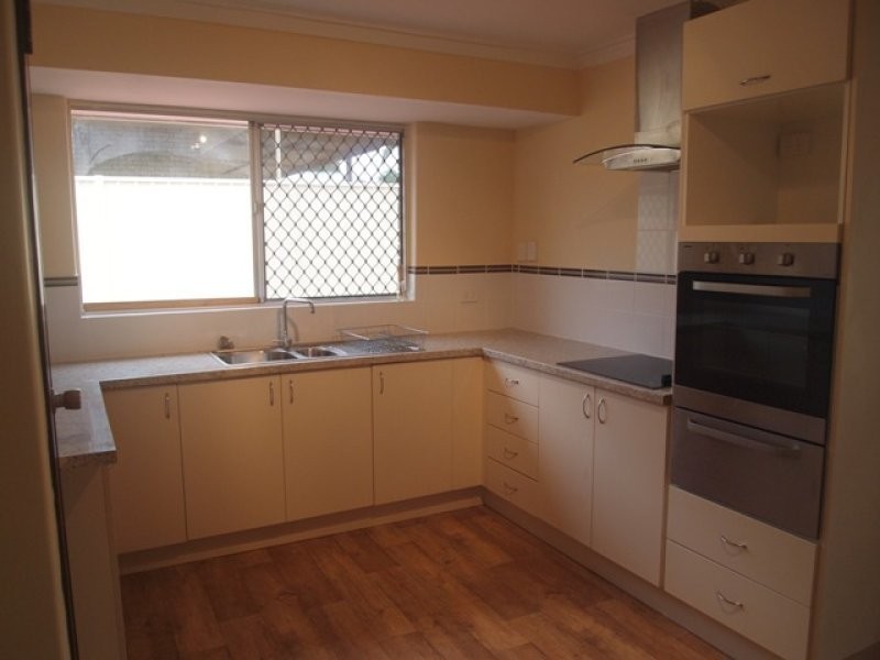 15a Travers Way, Swan View WA 6056