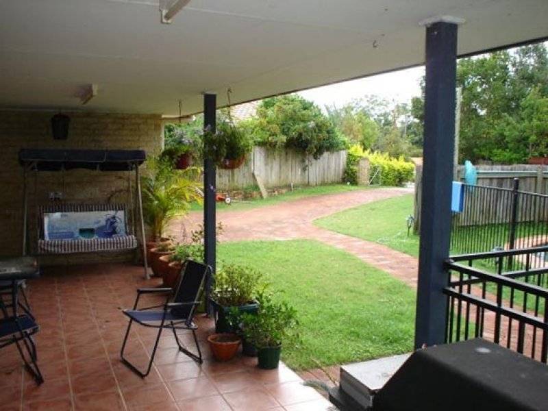 24 Starkey St, Palmwoods QLD 4555