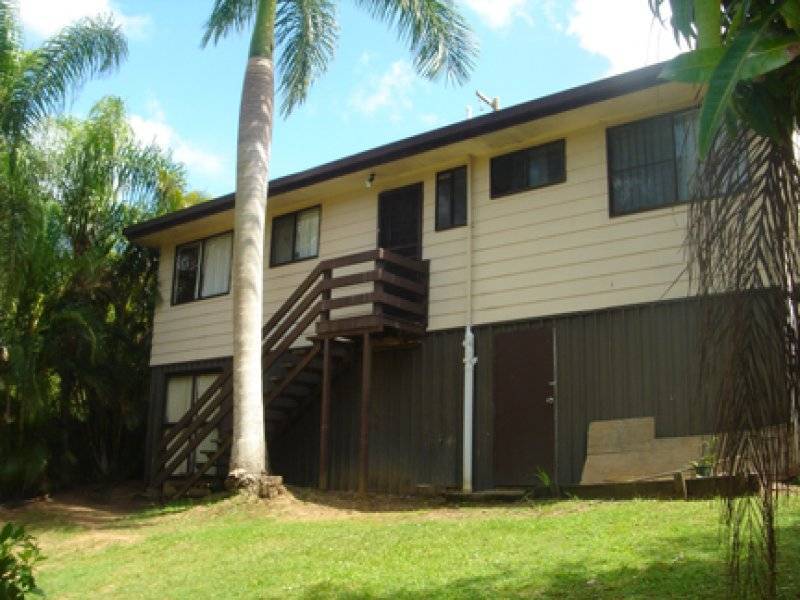 3 Dandenong St, Nambour QLD 4560