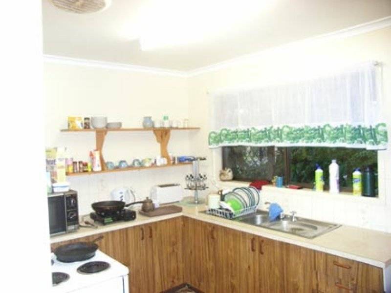 20 Court Rd, Nambour QLD 4560