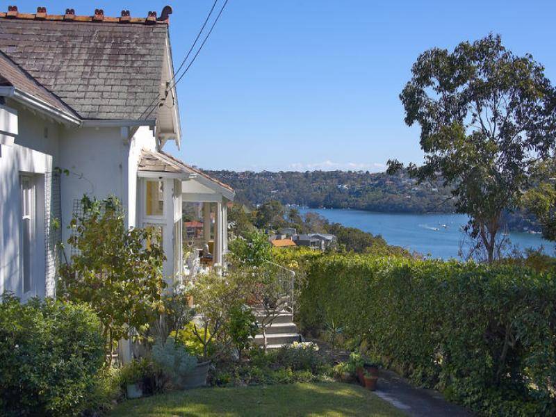 18 Upper Spit Road, Mosman NSW 2088