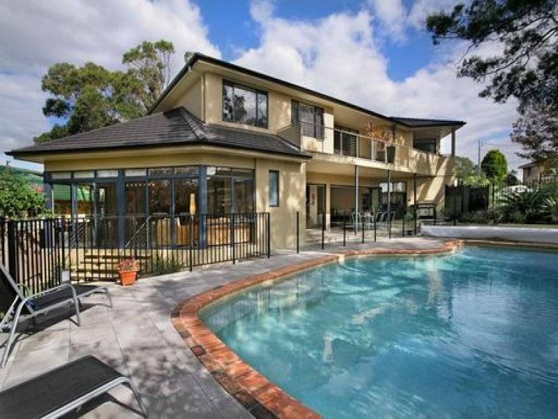 3 Carlow Crescent, Killarney Heights NSW 2087