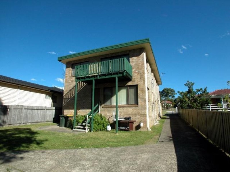 89 Old Lake Entrance Road, Oak Flats NSW 2529