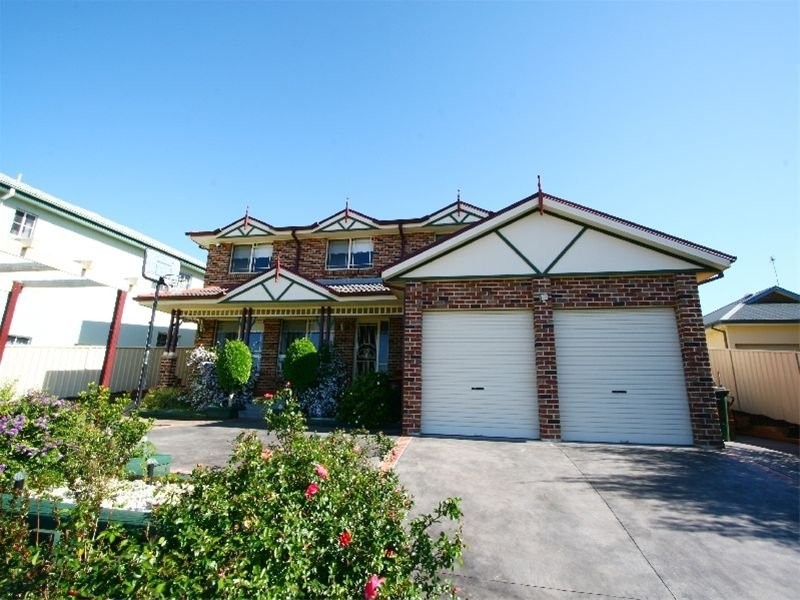 16 Merimbula Close, Flinders NSW 2529